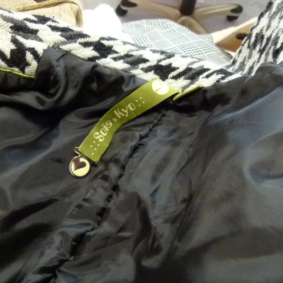 SOLD SOIA & KYO Houndstooth in Black / White/ gray coat jacket L missing button - Picture 7 of 8